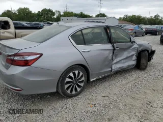 2017 Honda Accord Touring with VIN JHMCR6F73HC017636, listed as a Copart auction lot 56334425 with 95,647 mi miles and Salvage title. Bid and sale history available at DreamBid. Image 3.