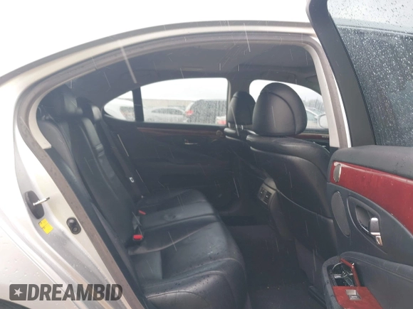 2008 Lexus LS 460 with VIN JTHBL46F085080285, listed as a IAAI auction lot 41086383 with 198,688 mi miles and . Bid and sale history available at carsss.com. Image 8.