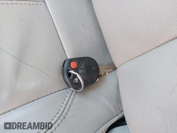 2012 Ford Focus SEL with VIN 1FAHP3H23CL291253, listed as a IAAI auction lot 42044902 with 184,716 mi miles. Bid and sale history available at carsss.com. Image 11.