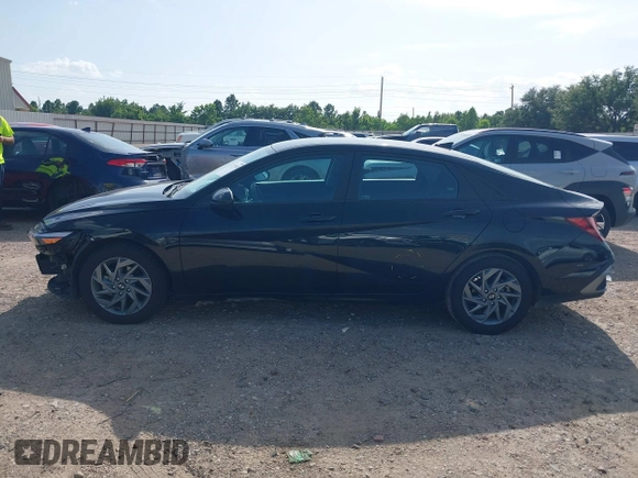 2024 Hyundai Elantra SEL with VIN KMHLM4DG3RU636204, listed as a IAAI auction lot 42755183 with 41,517 mi miles and . Bid and sale history available at DreamBid. Image 15.
