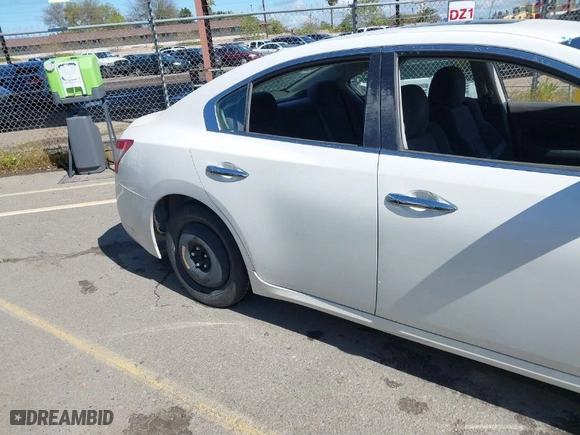 2009 Nissan Maxima 3.5 SV w/Sport Pkg with VIN 1N4AA51EX9C815431, listed as a IAAI auction lot 41829122 with 184,249 mi miles. Bid and sale history available at carsss.com. Image 15.