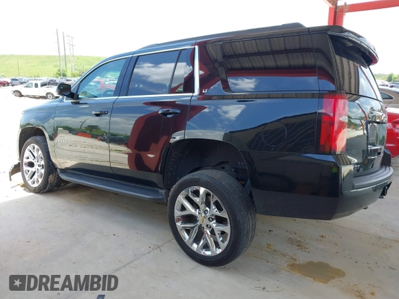 2019 Chevrolet Tahoe LT z VIN 1GNSKBKCXKR361392, wystawiony jako IAAI lot #42661332 z przebiegiem 112 973 mil mil oraz . Historia ofert i sprzedaży dostępna na DreamBid. Obrazek 3.