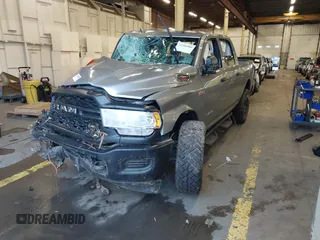 2022 Ram 2500 Tradesman with VIN 3C6UR5CJ8NG397797, listed as a IAAI auction lot 41104900 with 40,444 mi miles. Bid and sale history available at carsss.com. Image 17.
