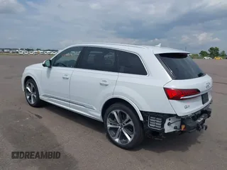 2021 Audi Q7 Premium Plus with VIN WA1LXAF75MD021454, listed as a IAAI auction lot 42444321 with 39,103 mi miles and . Bid and sale history available at DreamBid. Image 3.