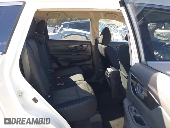 2019 Nissan Rogue SV with VIN 5N1AT2MT7KC826000, listed as a IAAI auction lot 40815450 with 23,324 mi miles and . Bid and sale history available at DreamBid. Image 8.
