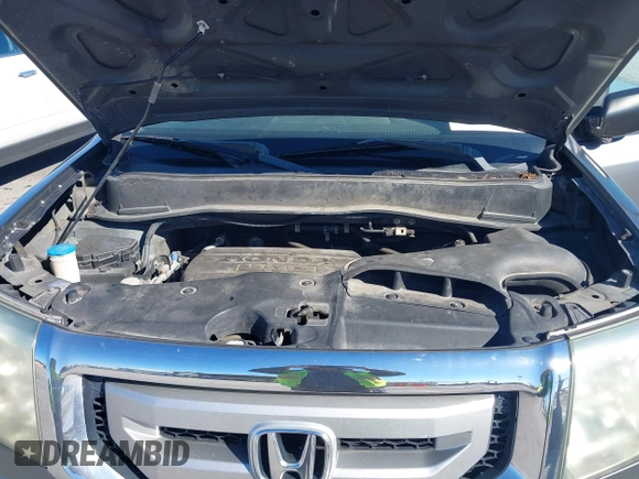 2011 Honda Pilot LX with VIN 5FNYF3H24BB022435, listed as a IAAI auction lot 41304933 with Not provided miles and . Bid and sale history available at DreamBid. Image 10.
