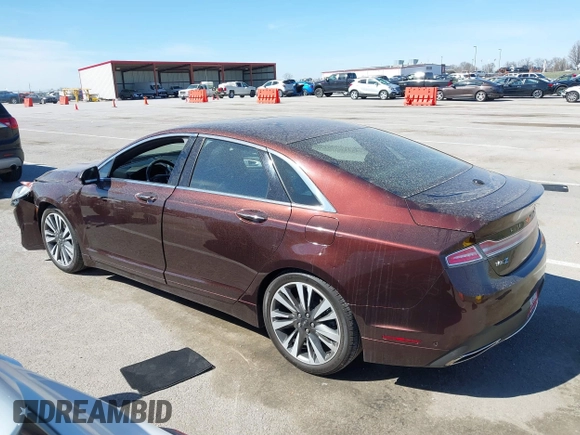 2019 Lincoln MKZ Reserve II z VIN 3LN6L5E99KR623668, wystawiony jako IAAI lot #41822730 z przebiegiem 13 609 mil mil oraz . Historia ofert i sprzedaży dostępna na DreamBid. Obrazek 14.
