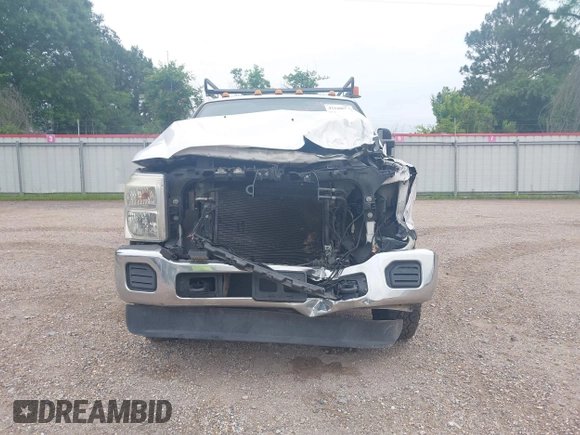 2015 Ford F-250 XL с VIN 1FD7X2B6XFEB07605, выставлен на аукционе IAAI как лот 42160604 с пробегом Не указан миль и . История ставок и продаж доступна на DreamBid. Изображение 12.
