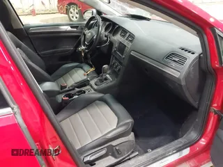 2017 Volkswagen Golf S с VIN 3VWH17AUXHM523722, выставлен на аукционе IAAI как лот 41890725 с пробегом 115 308 миль миль и . История ставок и продаж доступна на DreamBid. Изображение 5.