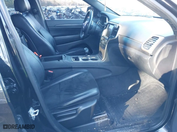 2015 Jeep Grand Cherokee Altitude with VIN 1C4RJFAG6FC796571, listed as a IAAI auction lot 41258471 with 104,049 mi miles. Bid and sale history available at carsss.com. Image 5.