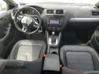 2013 Volkswagen Jetta GLI Autobahn с VIN 3VW467AJ8DM237108, выставлен на аукционе Copart как лот 53583915 с пробегом 148 623 миль миль и Списание • Salvage title. История ставок и продаж доступна на DreamBid. Изображение 8.
