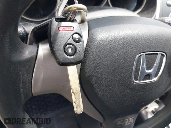 2007 Honda Fit Sport with VIN JHMGD38687S025450, listed as a IAAI auction lot 42124564 with 207,838 mi miles. Bid and sale history available at carsss.com. Image 11.