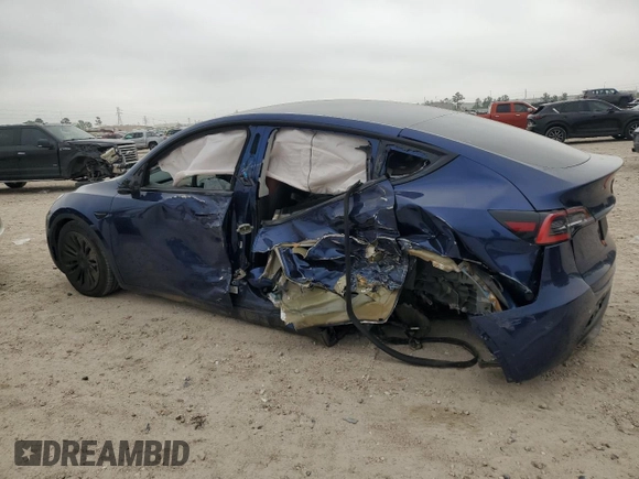 2020 Tesla Model Y Long Range z VIN 5YJYGDEE7LF057909, wystawiony jako Copart lot #50435535 z przebiegiem Nie podano mil oraz Nie do naprawy • Non repairable. Historia ofert i sprzedaży dostępna na DreamBid. Obrazek 2.