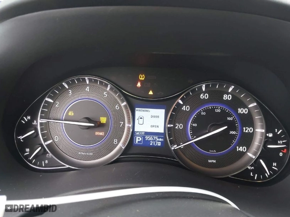 2014 Infiniti QX80 with VIN JN8AZ2ND2E9750945, listed as a IAAI auction lot 41557606 with 95,675 mi miles. Bid and sale history available at carsss.com. Image 7.