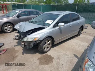 2011 Honda Civic LX-S z VIN 19XFA1F68BE009998, wystawiony jako IAAI lot #42364480 z przebiegiem Nie podano mil oraz . Historia ofert i sprzedaży dostępna na DreamBid. Obrazek 17.