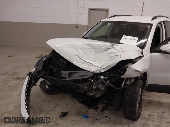 2017 Volkswagen Tiguan S with VIN WVGBV7AX6HK012650, listed as a IAAI auction lot 41135475 with 96,198 mi miles and . Bid and sale history available at DreamBid. Image 6.