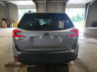 2023 Subaru Forester Premium z VIN JF2SKAEC0PH485152, wystawiony jako Copart lot #61529225 z przebiegiem 29 698 mil mil oraz Szkoda całkowita • Salvage title. Historia ofert i sprzedaży dostępna na DreamBid. Obrazek 6.
