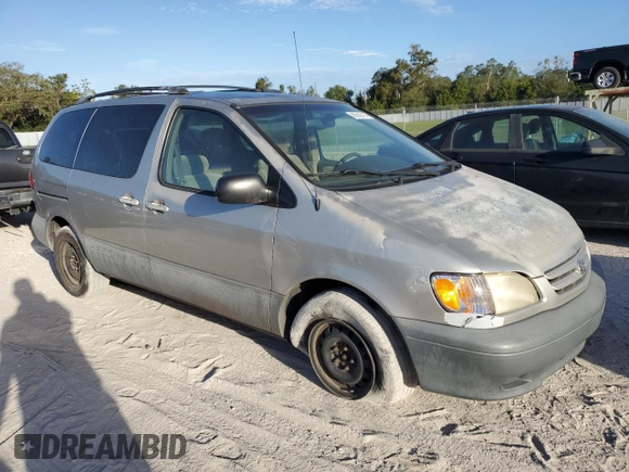 2002 Toyota Sienna CE with VIN 4T3ZF19C92U421626, listed as a Copart auction lot 80562414 with 198,305 mi miles and Non Repairable. Bid and sale history available at carsss.com. Image 4.