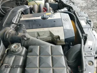 1996 Mercedes-Benz C с VIN WDBHA28E4TF380228, выставлен на аукционе IAAI как лот 43375250 с пробегом 160 466 миль миль и . История ставок и продаж доступна на DreamBid. Изображение 12.