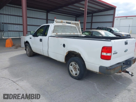 2006 Ford F-150 XL with VIN 1FTPF12V26KD98353, listed as a IAAI auction lot 42373225 with Not provided miles and . Bid and sale history available at DreamBid. Image 3.