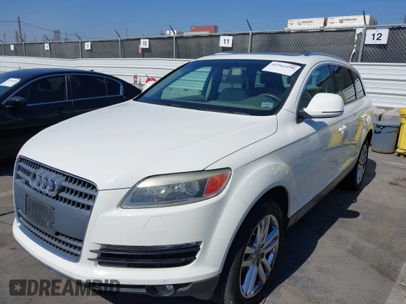 2008 Audi Q7 Premium with VIN WA1BY74LX8D001511, listed as a IAAI auction lot 42561490 with 103,264 mi miles and . Bid and sale history available at DreamBid. Image 6.