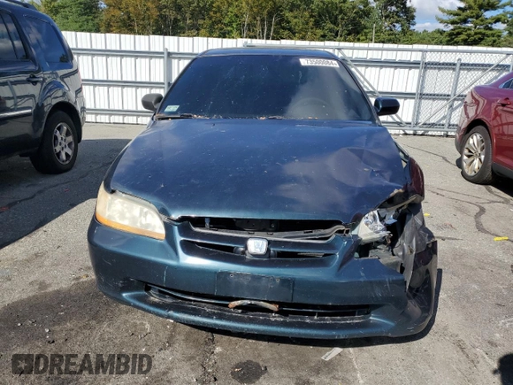 1998 Honda Accord EX z VIN 1HGCG667XWA027839, wystawiony jako Copart lot #59464905 z przebiegiem Nie podano mil oraz Nie do naprawy • Non repairable. Historia ofert i sprzedaży dostępna na DreamBid. Obrazek 5.