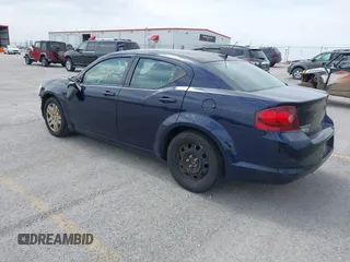 2014 Dodge Avenger SE z VIN 1C3CDZABXEN161671, wystawiony jako IAAI lot #41985833 z przebiegiem 127 326 mil mil oraz . Historia ofert i sprzedaży dostępna na DreamBid. Obrazek 3.