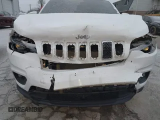 2021 Jeep Cherokee Latitude Lux with VIN 1C4PJLMN7MD130276, listed as a IAAI auction lot 41241629 with 64,485 mi miles. Bid and sale history available at carsss.com. Image 6.