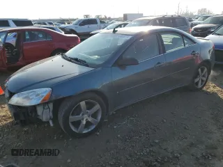 2006 Pontiac G6 GTP z VIN 1G2ZM571864188358, wystawiony jako Copart lot #83085774 z przebiegiem 110 261 mil mil oraz Szkoda całkowita • Salvage title. Historia ofert i sprzedaży dostępna na DreamBid. Obrazek 1.