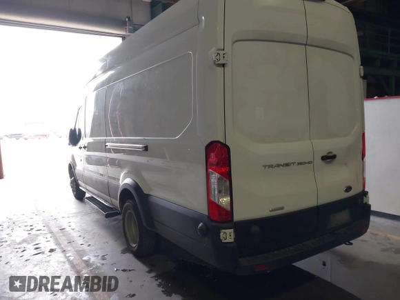 2020 Ford Transit Cargo with VIN 1FTBF4XG0LKB31391, listed as a IAAI auction lot 41603637 with 87,279 mi miles and . Bid and sale history available at DreamBid. Image 3.