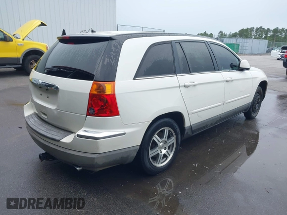 2007 Chrysler Pacifica Touring with VIN 2A8GM68X07R142333, listed as a IAAI auction lot 42197323 with 295,785 mi miles and . Bid and sale history available at DreamBid. Image 4.
