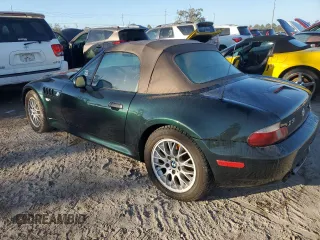 2000 BMW Z3 2.5L with VIN 4USCH9342YLG03581, listed as a Copart auction lot 75429884 with 122,439 mi miles and Salvage Title. Bid and sale history available at carsss.com. Image 2.