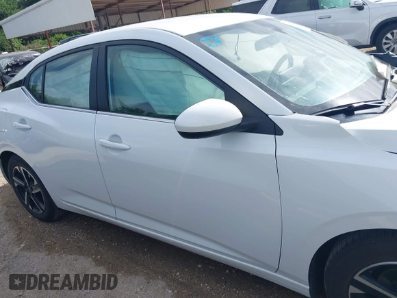 2024 Nissan Sentra SV z VIN 3N1AB8CV1RY332555, wystawiony jako IAAI lot #42321417 z przebiegiem 30 107 mil mil oraz . Historia ofert i sprzedaży dostępna na DreamBid. Obrazek 12.