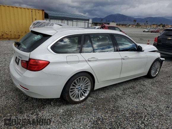2015 BMW 3 Series 328i xDrive с VIN WBA3G7C58FK480534, выставлен на аукционе Copart как лот 48233245 с пробегом 143 573 миль миль и Списание • Salvage title. История ставок и продаж доступна на DreamBid. Изображение 3.
