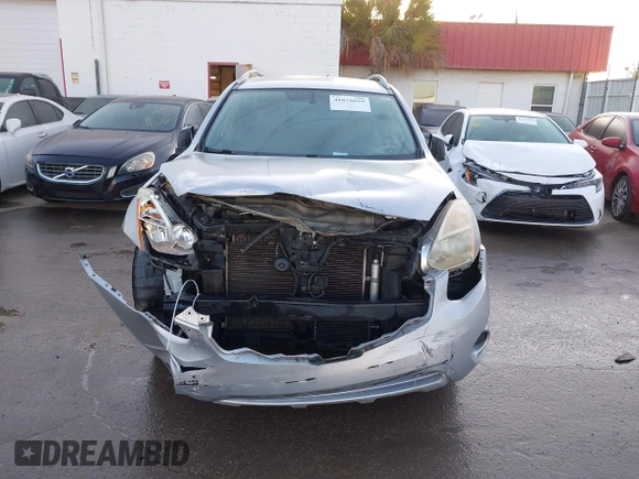 2011 Nissan Rogue SV with VIN JN8AS5MTXBW572651, listed as a IAAI auction lot 41876059 with 195,760 mi miles. Bid and sale history available at carsss.com. Image 6.