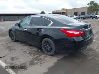 2017 Nissan Altima S z VIN 1N4AL3AP7HC473175, wystawiony jako IAAI lot #41980323 z przebiegiem 162 100 mil mil oraz . Historia ofert i sprzedaży dostępna na DreamBid. Obrazek 3.