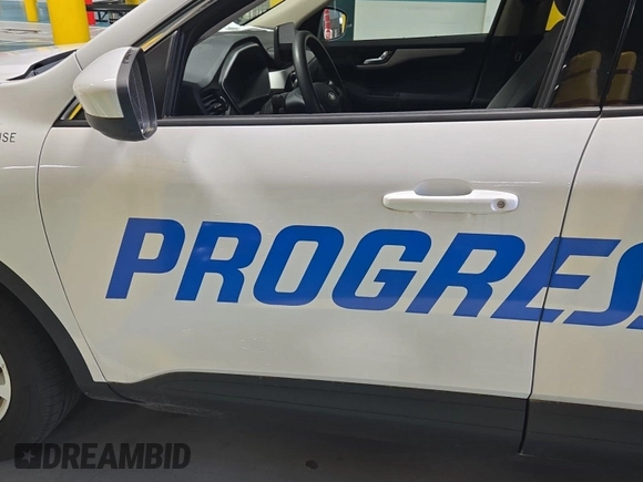 2020 Ford Escape SE z VIN 1FMCU9G66LUB14805, wystawiony jako IAAI lot #42388285 z przebiegiem 50 819 mil mil oraz . Historia ofert i sprzedaży dostępna na DreamBid. Obrazek 49.