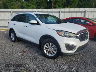 2016 Kia Sorento LX with VIN 5XYPGDA35GG096853, listed as a Copart auction lot 52545585 with 245,856 mi miles and Clean Title. Bid and sale history available at carsss.com. Image 4.
