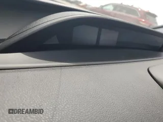 2020 Toyota Prius L Eco z VIN JTDKARFU1L3113480, wystawiony jako Copart lot #52830035 z przebiegiem Nie podano mil oraz Szkoda całkowita • Salvage title. Historia ofert i sprzedaży dostępna na DreamBid. Obrazek 9.