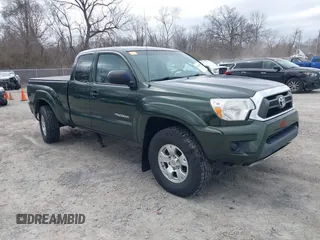 2012 Toyota Tacoma with VIN 5TFUX4EN6CX015770, listed as a IAAI auction lot 41842880 with 69,023 mi miles and . Bid and sale history available at DreamBid. Image 1.