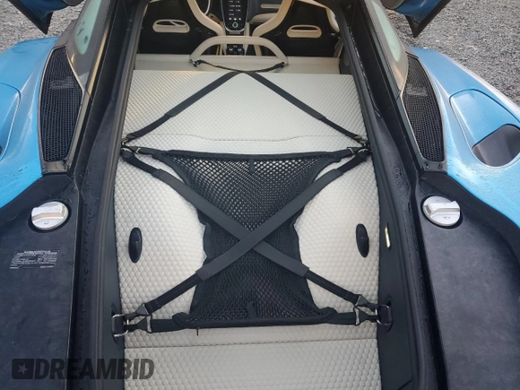 2020 McLaren GT with VIN SBM22GCA6LW000609, listed as a Copart auction lot 81323804 with Not Provided miles and Non Repairable. Bid and sale history available at carsss.com. Image 11.