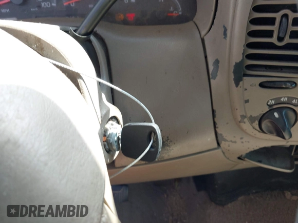 2002 Ford F-150 XL with VIN 1FTRX08L12KB49882, listed as a IAAI auction lot 42121639 with Not provided miles and . Bid and sale history available at DreamBid. Image 11.