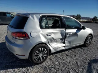 2010 Volkswagen Golf с VIN WVWDB7AJXAW398182, выставлен на аукционе Copart как лот 79069664 с пробегом 110 533 миль миль и Списание • Salvage title. История ставок и продаж доступна на DreamBid. Изображение 3.