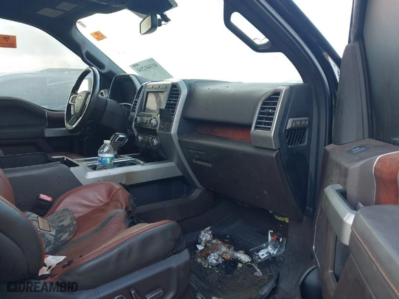 2018 Ford F-150 XL with VIN 1FTFW1E17JFE17484, listed as a IAAI auction lot 41141214 with 192,985 mi miles. Bid and sale history available at carsss.com. Image 5.