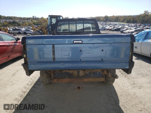 1993 Ford F-250 with VIN 1FTHX26H6PKB45310, listed as a Copart auction lot 76711334 with Not provided miles and Salvage title. Bid and sale history available at DreamBid. Image 6.