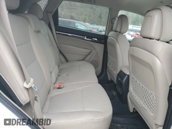 2015 Kia Sorento LX with VIN 5XYKTCA68FG595090, listed as a Copart auction lot 52178005 with 174,032 mi miles and Salvage Title. Bid and sale history available at carsss.com. Image 11.