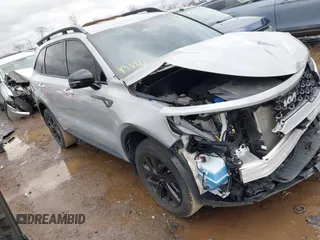 2022 Kia Sorento X-Line S with VIN 5XYRLDLC4NG125936, listed as a IAAI auction lot 41217535 with 32,988 mi miles. Bid and sale history available at carsss.com. Image 1.