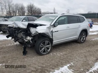 2018 Volkswagen Atlas SE z VIN 1V2PR2CA4JC585510, wystawiony jako Copart lot #84847804 z przebiegiem Nie podano mil oraz Szkoda całkowita • Salvage title. Historia ofert i sprzedaży dostępna na DreamBid. Obrazek 1.