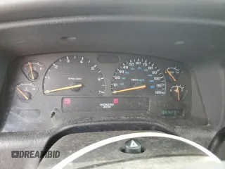 2001 Dodge Durango z VIN 1B4HS28N31F526059, wystawiony jako Copart lot #53971085 z przebiegiem 230 006 mil mil oraz Szkoda całkowita • Salvage title. Historia ofert i sprzedaży dostępna na DreamBid. Obrazek 9.