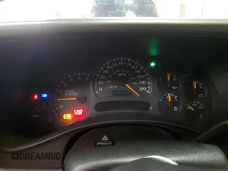 2003 Chevrolet Silverado 1500HD LS z VIN 1GCGK13U43F132922, wystawiony jako Copart lot #68942804 z przebiegiem Nie podano mil oraz Czysty tytuł • Clean title. Historia ofert i sprzedaży dostępna na DreamBid. Obrazek 9.